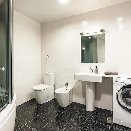 Airhome - Raekoja Plats