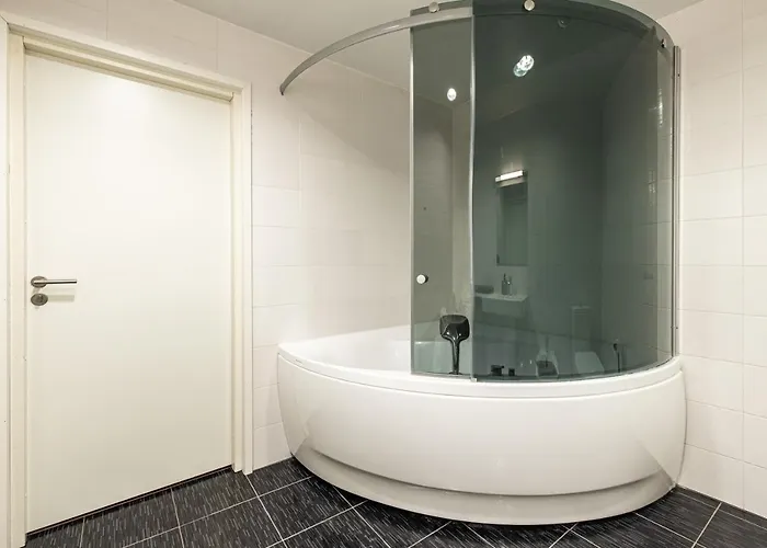 Airhome - Raekoja Plats * Tallinn