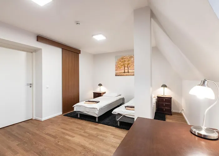 Airhome - Raekoja Plats Tallinn