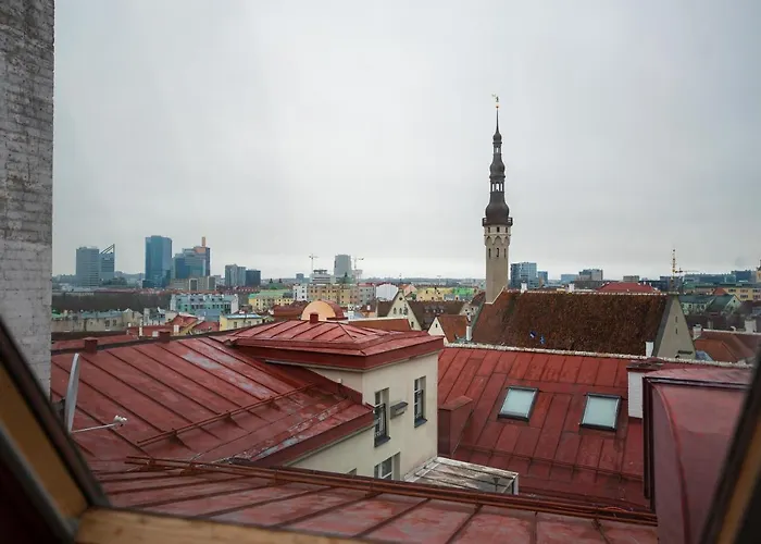 Airhome - Raekoja Plats * Tallinn