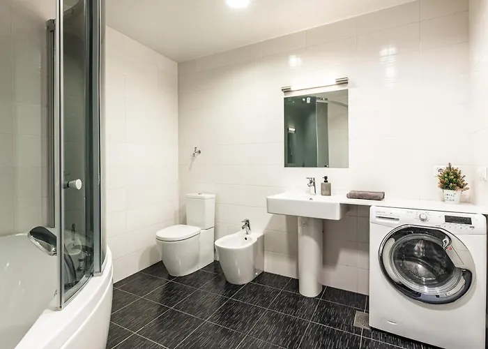 Airhome - Raekoja Plats