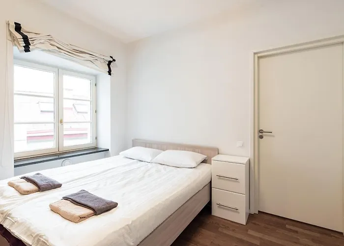 Airhome - Raekoja Plats Apartman