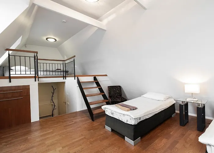 Airhome - Raekoja Plats Apartman *