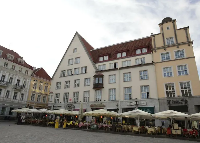 Airhome - Raekoja Plats Apartman